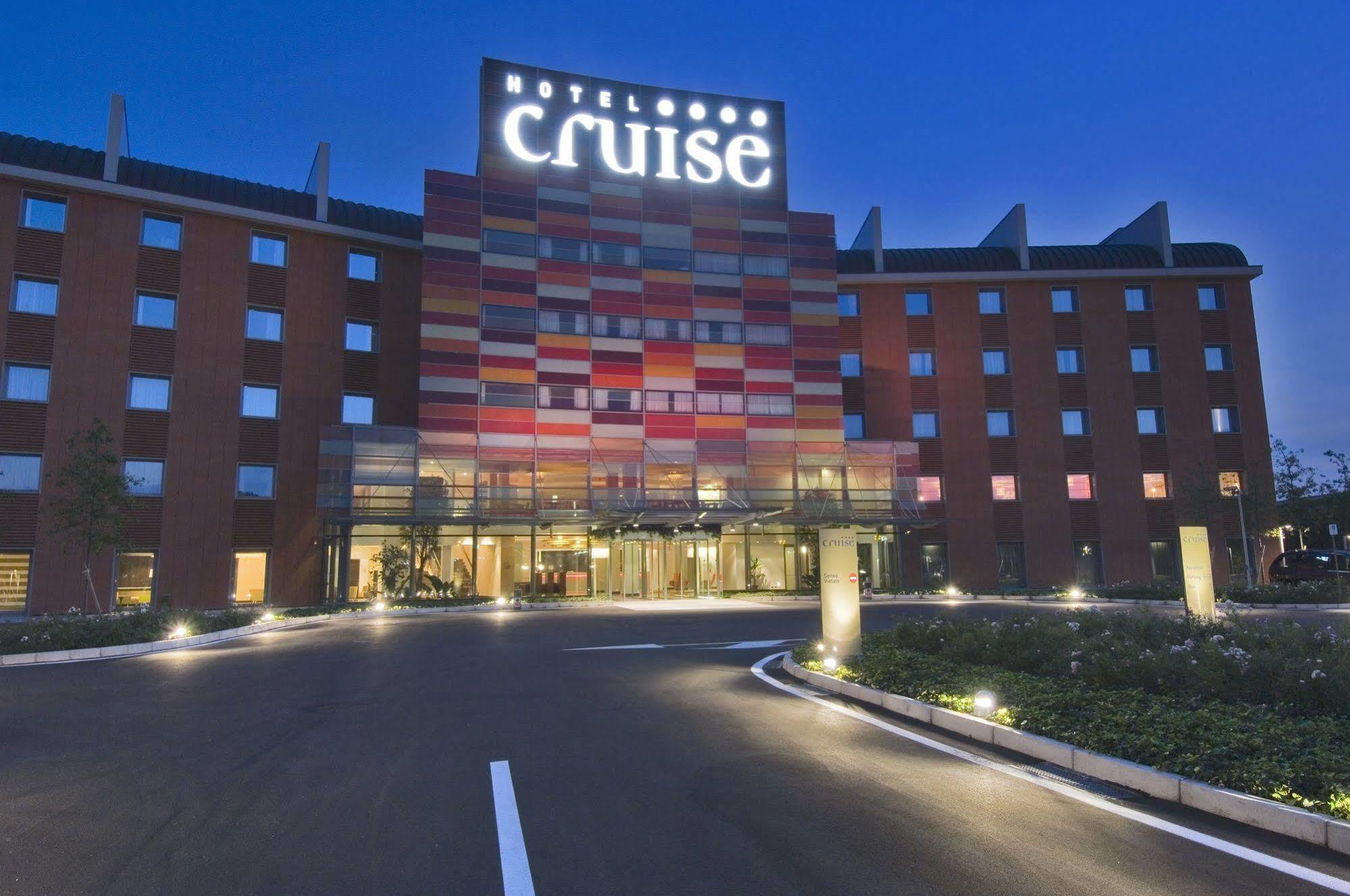 Hotel Cruise Lucino Exterior foto